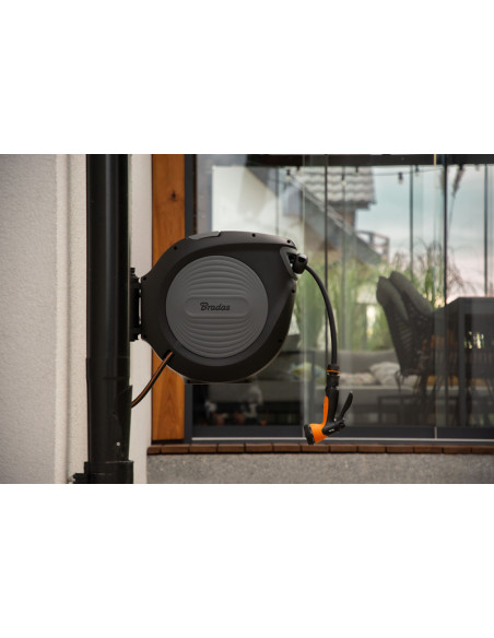 Automatinė laistymo žarnos ritė BLACK LINE 30 m | ECO-W7B30