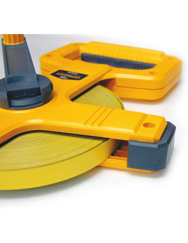 Ruletė-matavimo juosta Komelon UniGrip 30m. Statybinės medžiagos