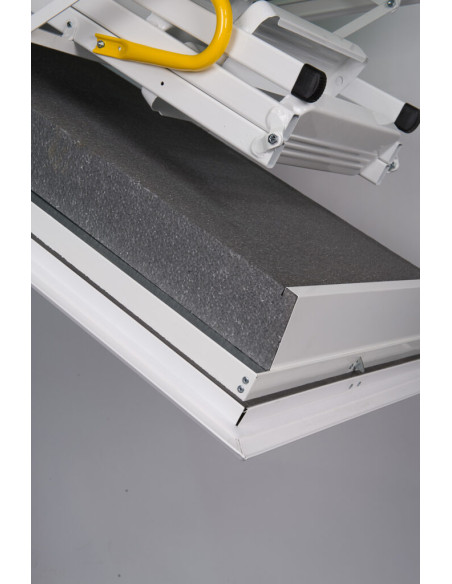 Minka Arctic Fire – itin šilti priešgaisriniai laiptai | U 0,21 EI30