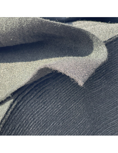 Geotekstilė neaustinė, juoda, plotis 4.5m, storis 200g/m2 (rulone 50m, t.y. 225m2)